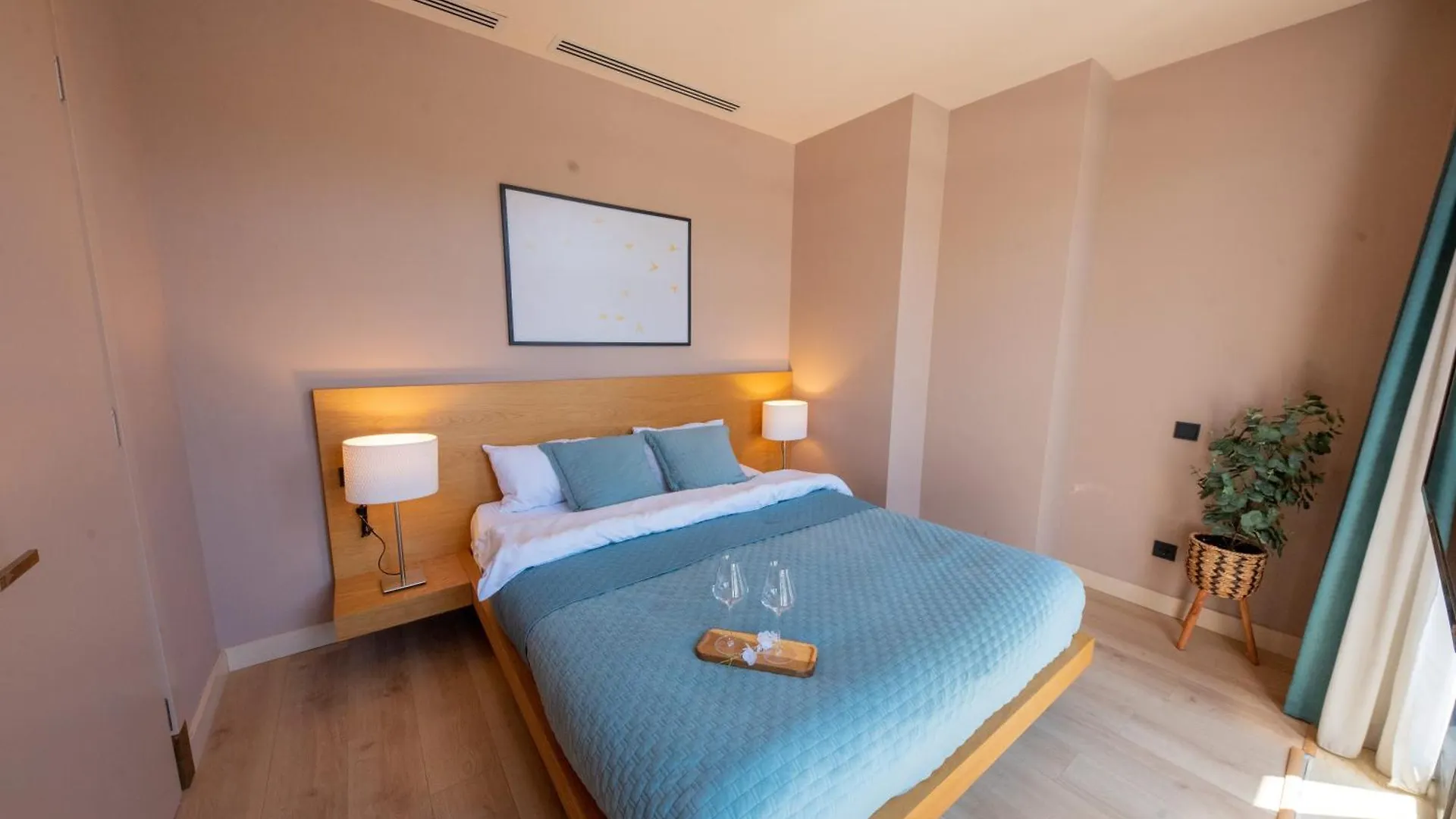 Hb Elementa Hotel Tbilisi