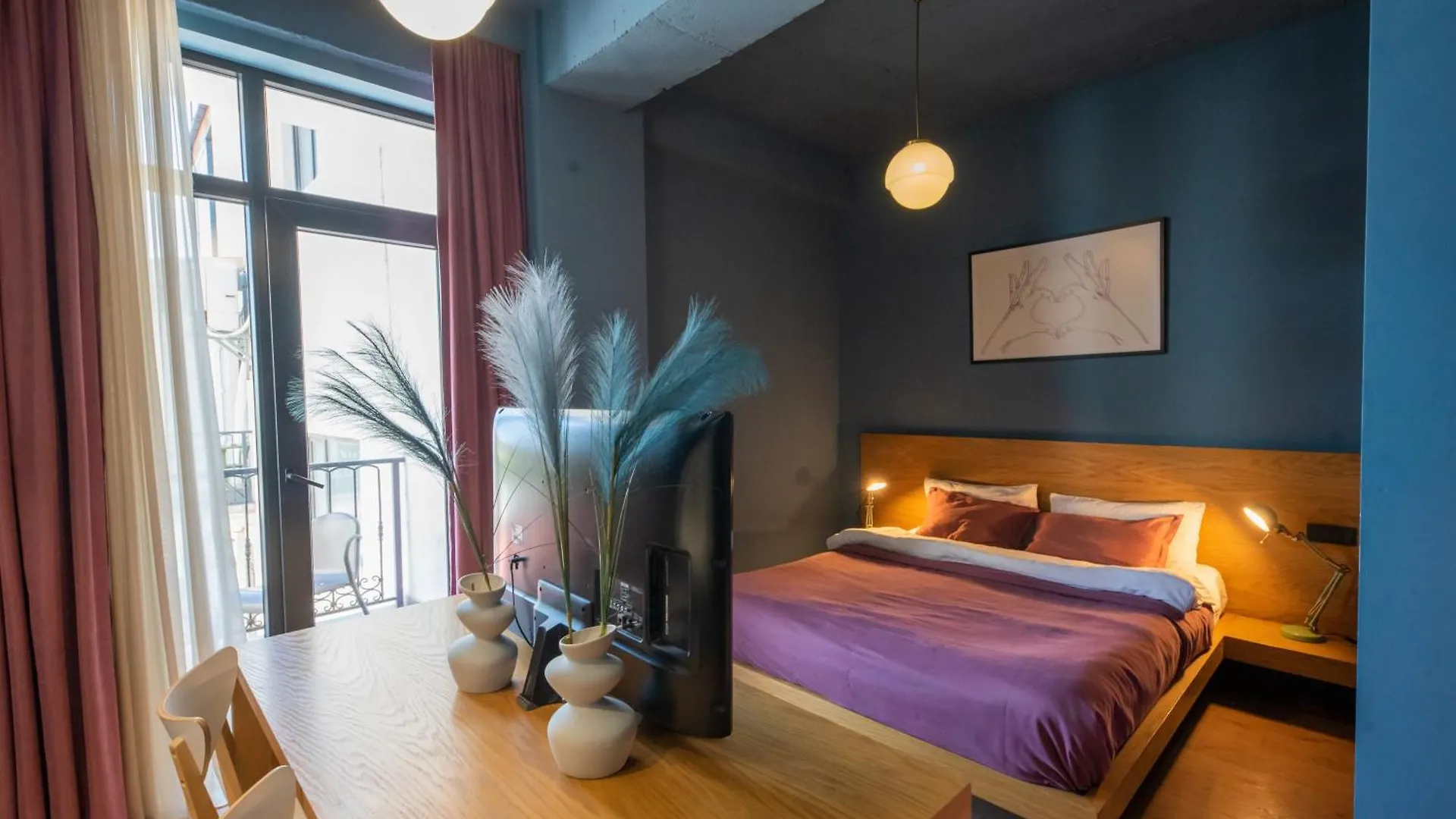 Hb Elementa Hotel Tbilisi 0*,
